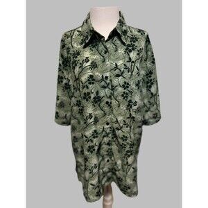 Selene Sport Olive Green Button Blouse - size 2XL